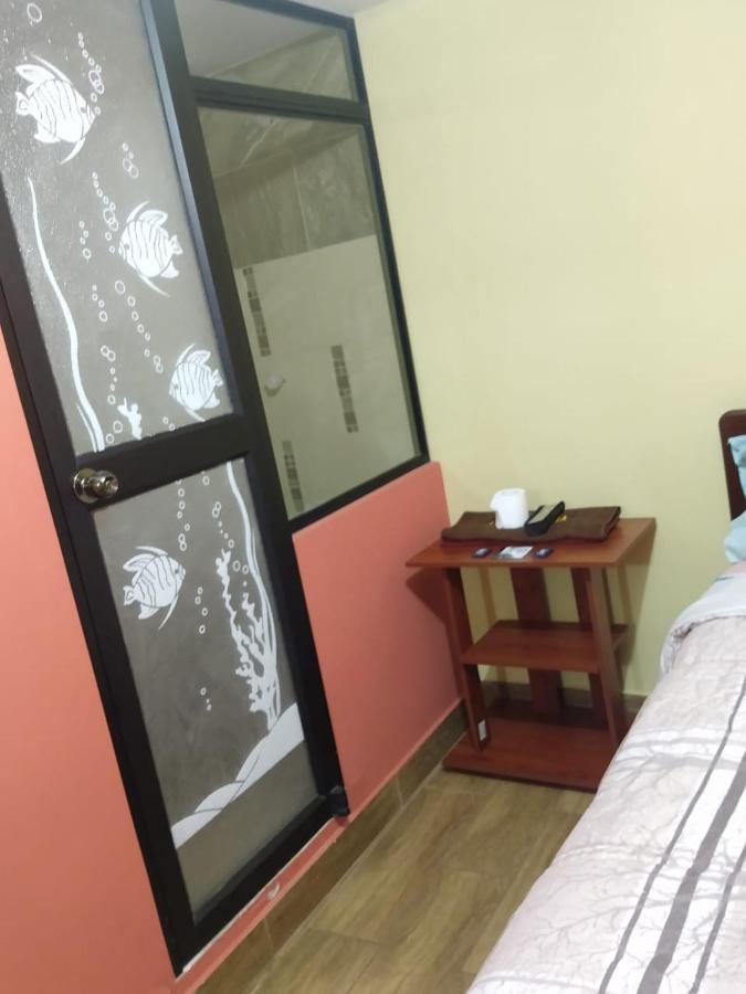 קיטו Hosteria La Chorrera מראה חיצוני תמונה