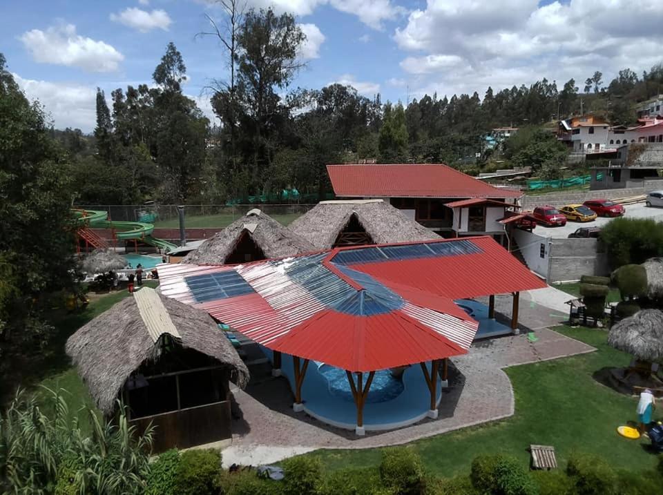 קיטו Hosteria La Chorrera מראה חיצוני תמונה